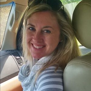 Meet your Posher, Leann